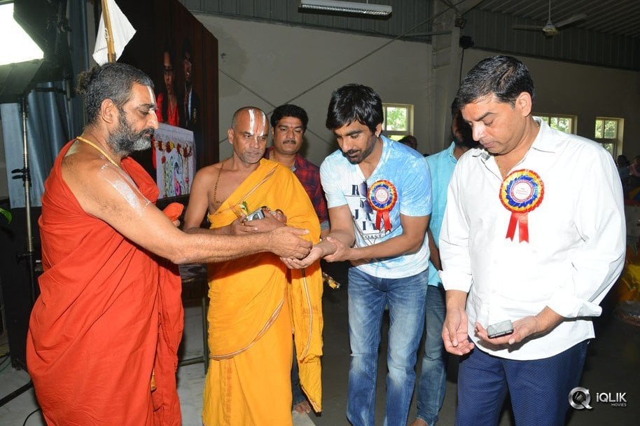 Raja-The-Great-Team-at-Netra-Vidyalaya-10th-Anniversary-Celebrations